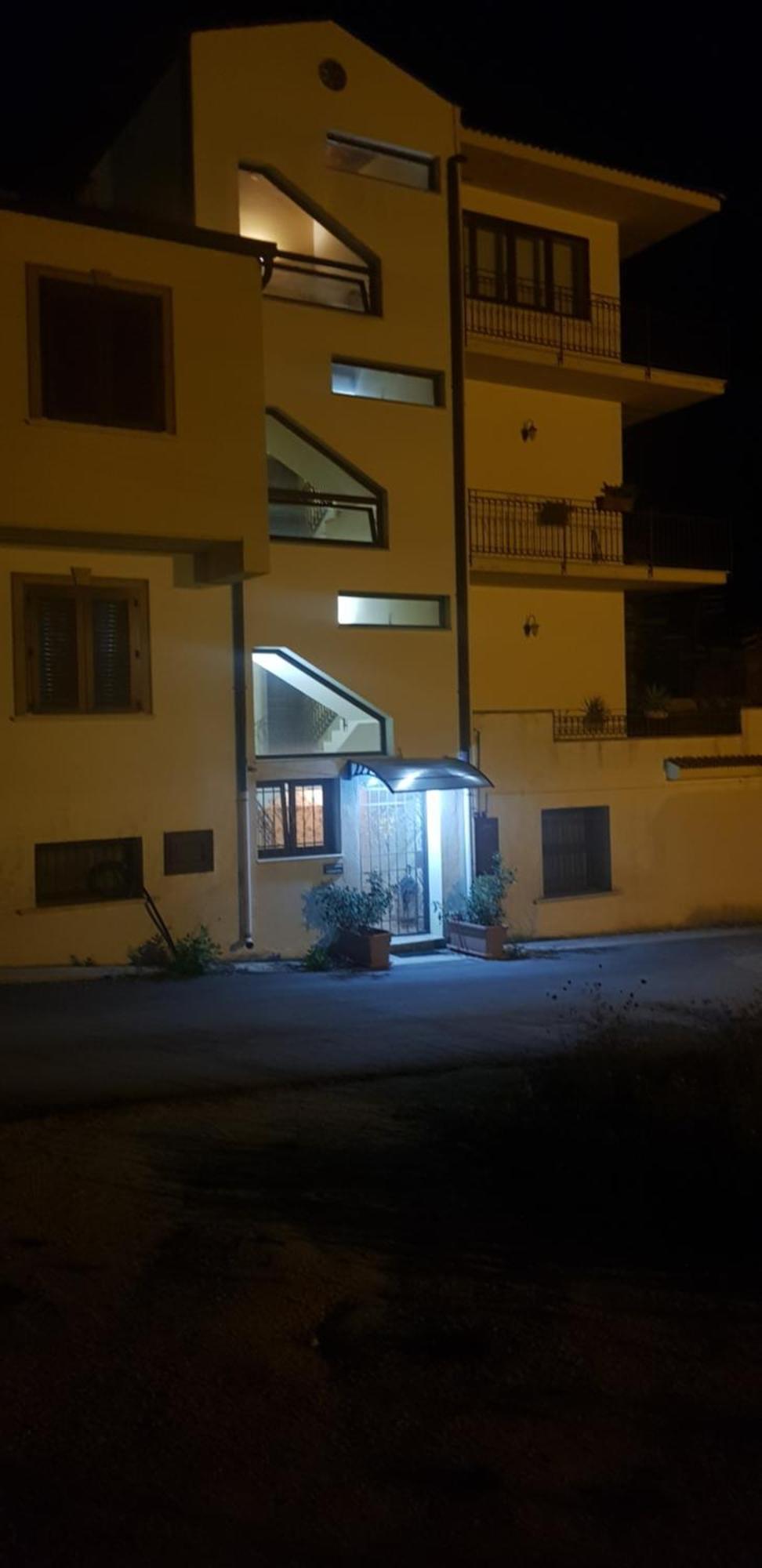 La Casa Di Enza Leilighet Santa Margherita di Belice Eksteriør bilde